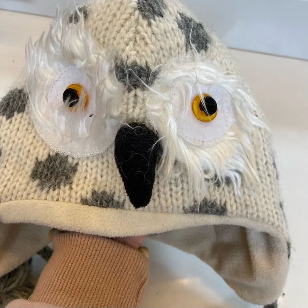 DeLux Kids Unique Owl with eyes and nose novelty Toboggan Wool Handmade in Nepal